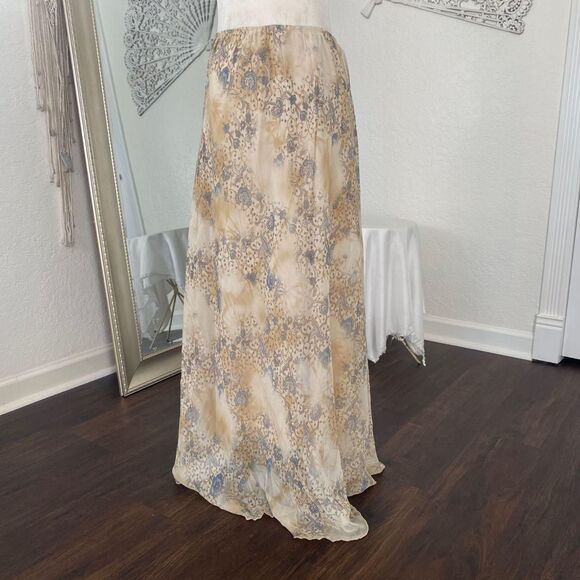 RAG Romantic Whimsical Cream Tan Mesh Blue Floral Maxi Skirt Plus Size 1X - Picture 2 of 8